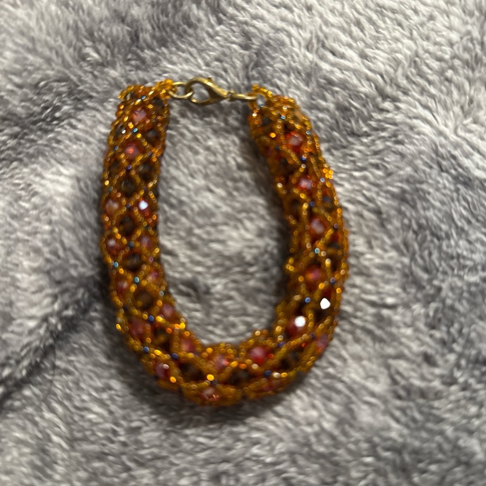 Elegant Gold and Red Beaded Bracelet